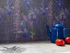 Emma-Britton-Watercolour-in-Grey-Splashback-and-concrete-pineapple-top