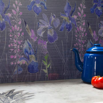 Watercolour in grey kitchen splashback