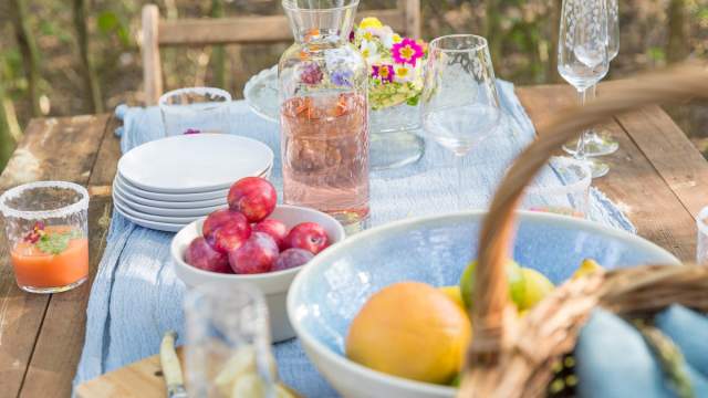 Emma-Britton-Silver-Birch-Decorative-Glassware-Table