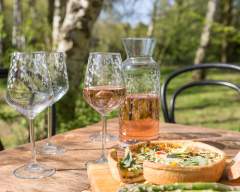 Emma-Britton-Silver-Birch-Wine-Carafe-Gift-Set-4