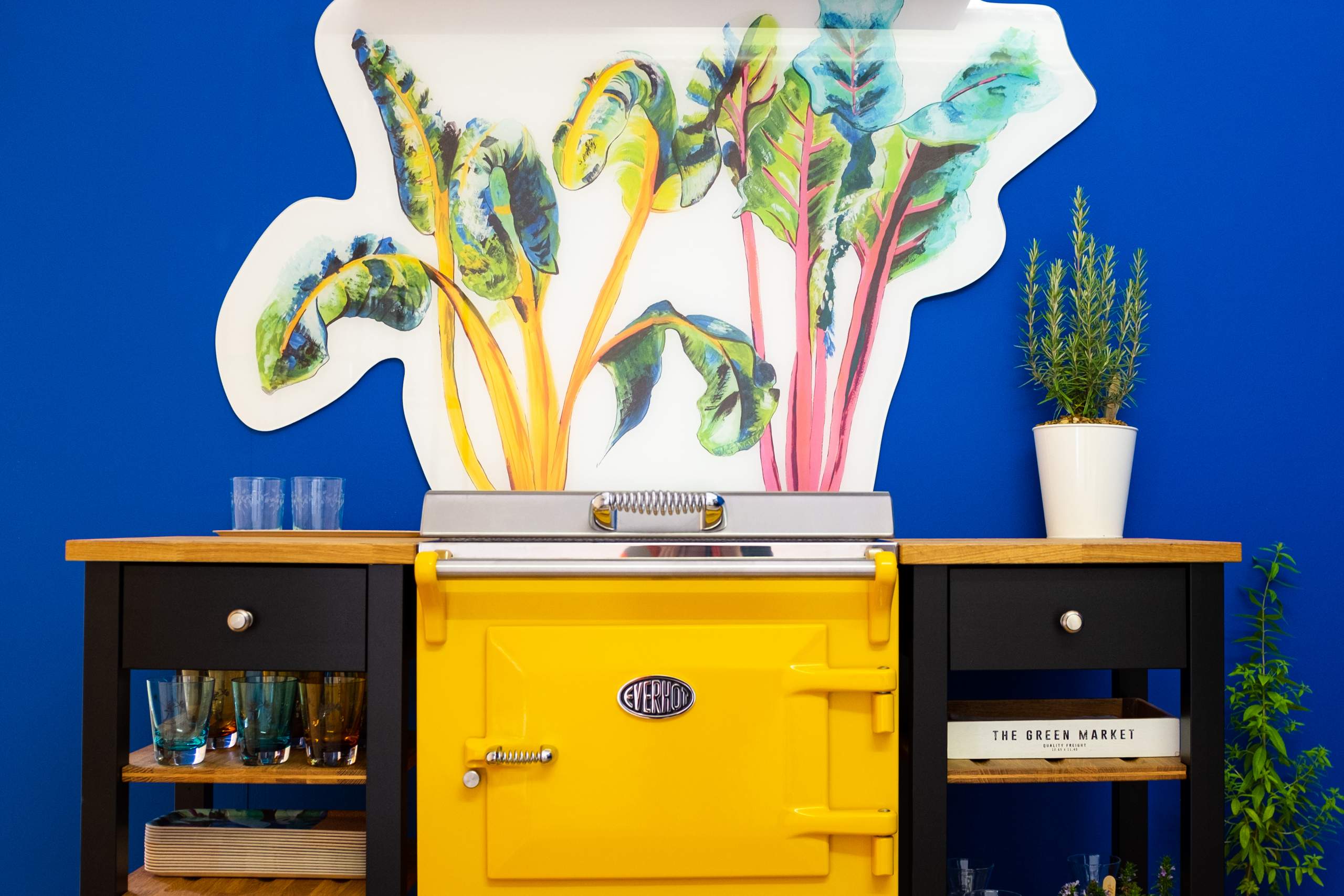 Emma-Britton-Chard-glass-splashback