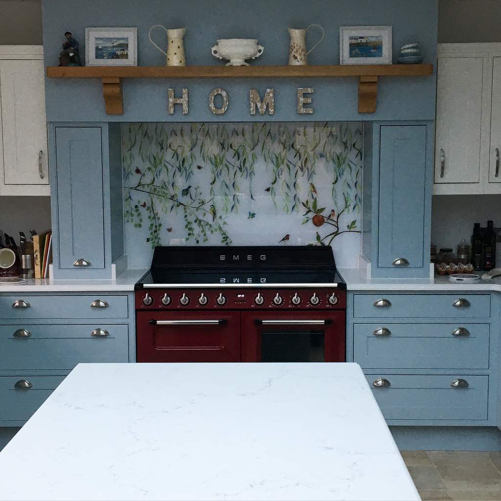 Emma Britton Decorative Glass Designer - Bespoke Splashback Oxfordshire - Country Kitchens