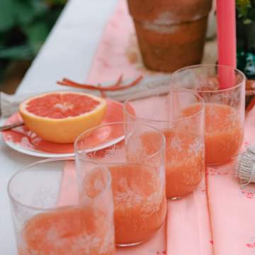 Emma-Britton-Crystal-Floral-Tumblers-Set
