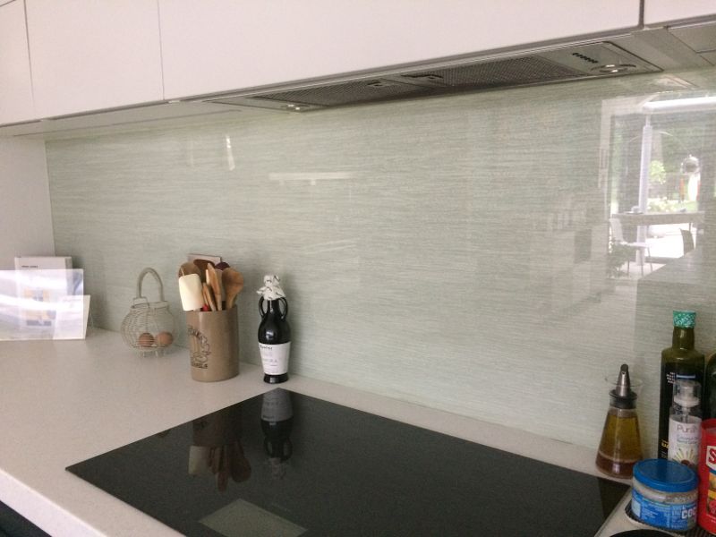 Splashbacks for Modern Kitchens