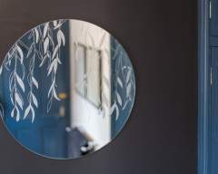 Emma-Britton-Willow-Pattern-Round-Mirror