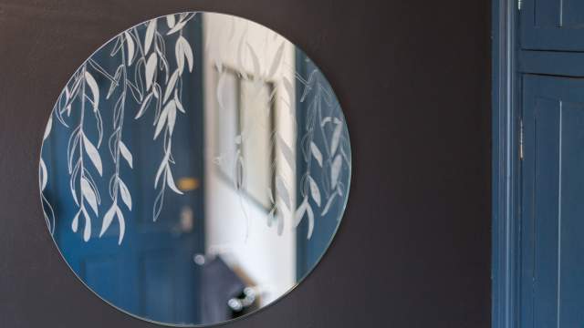Emma Britton Decorative Glass Designer - Decorative Glass Wall Mirrors - Willow