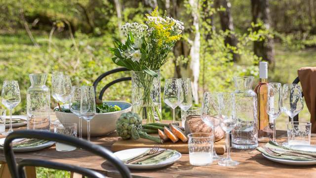 Emma-Britton-Decorative-Glass-Designer-Silver-Birch-Glassware-Mother's-Day-America