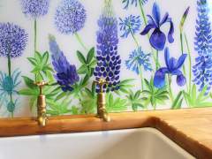 Blue-green-garden-splashback