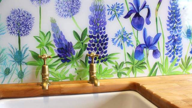 Emma Britton Decorative Glass Designer - Country Garden Splashback Design