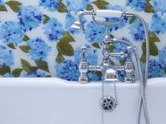 Emma-Britton-Glass-Blue-Floral-Splashback