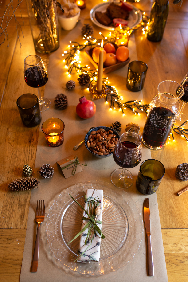 Emma-Britton-Woodland-Walk-Table-Setting-Idea