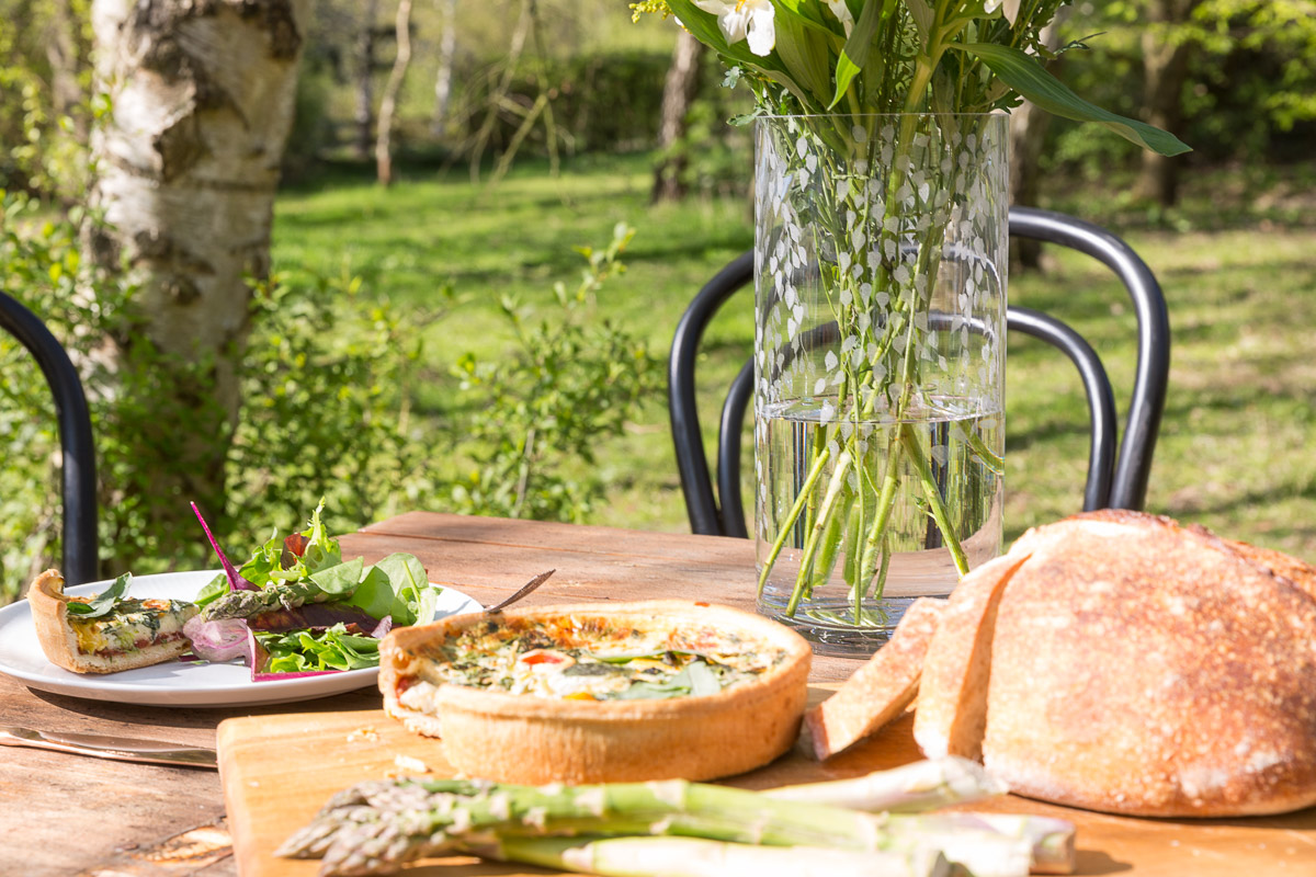 Emma-Britton-Silver-Birch-Glassware-Easter-Table