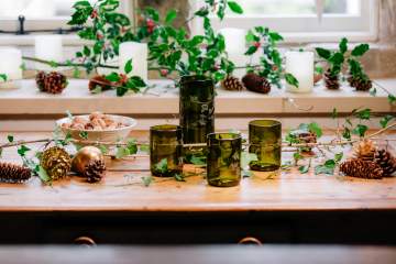 Emma Britton-Festive-Ivy-Glassware-Collection
