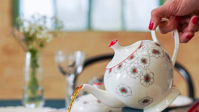 Retro-Afternoon-Tea-China