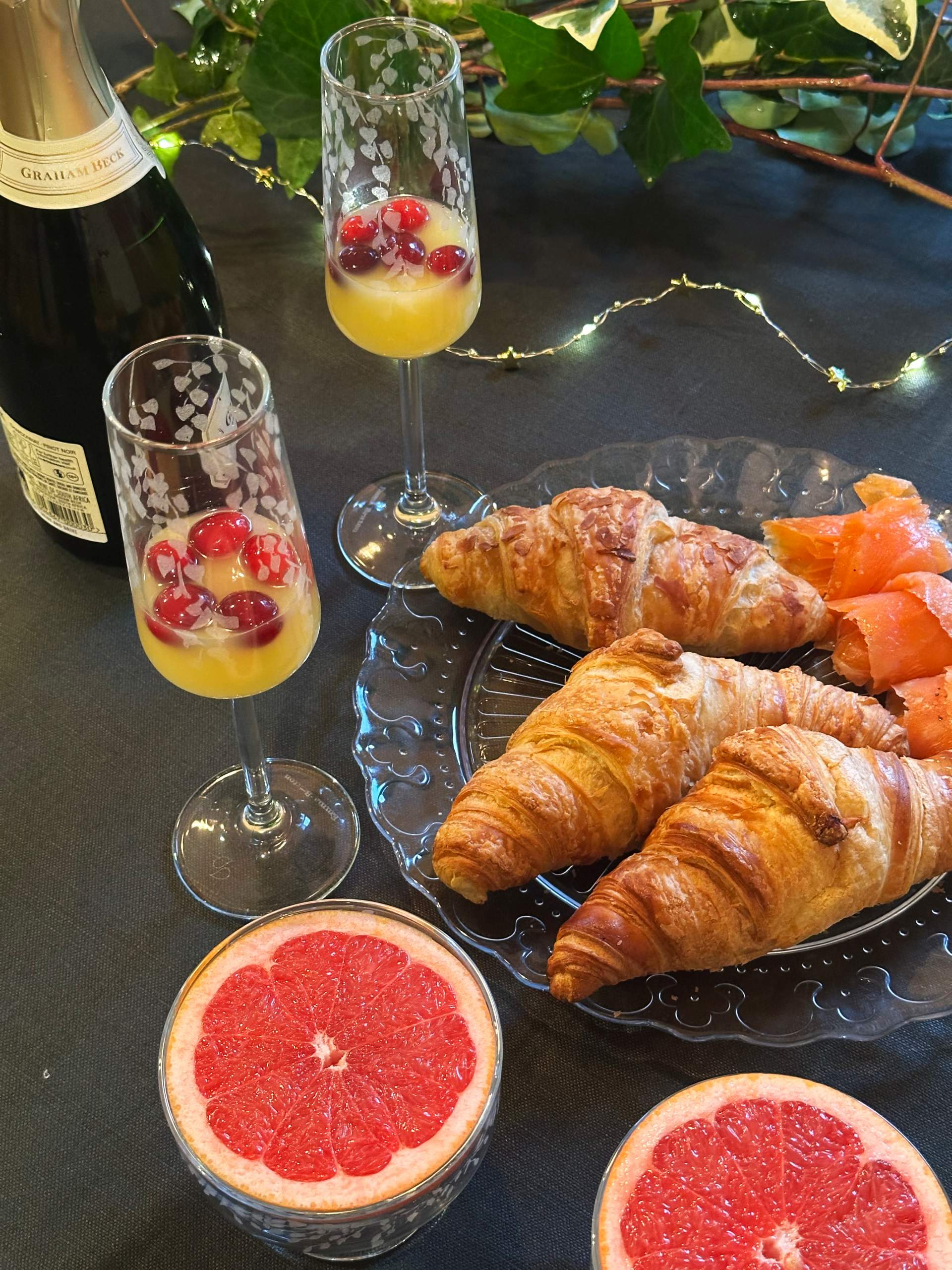Festive-Breakfast-Table-with-Emma-Britton-Silver-Birch-Glassware