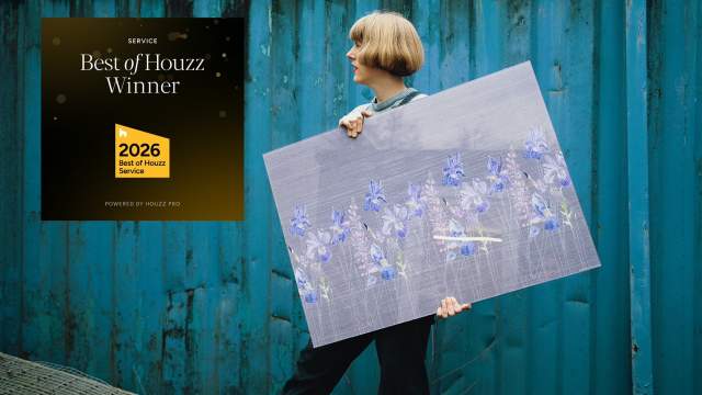 Emma Britton with Watercolour in Grey Splashback Design, with Houzz Award Winner Logo to celebrate win