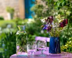 Emma-Britton-Floral-Carafe-&-Bistro-Glass-Gift-Set